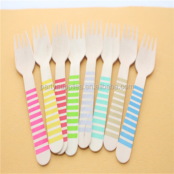 Manufacturer of Colorful Cake Decoration Star Cupcake Wrappers