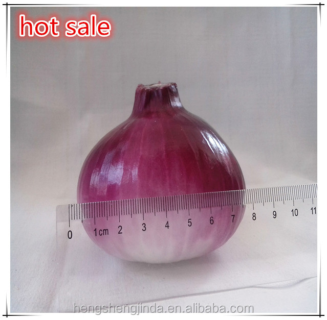 Fresh red onion
