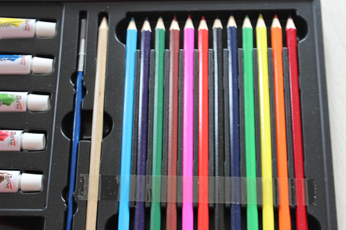 Perso<em></em>nalized colored pencils set Colored pencil artists問屋・仕入れ・卸・卸売り