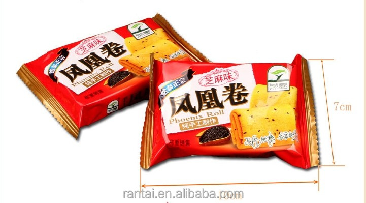 black sesame cracker