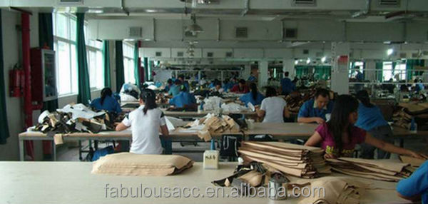 蛇皮の女性の財布の川島コントラストクラッチバッグ財布女性工場から直接仕入れ・メーカー・工場