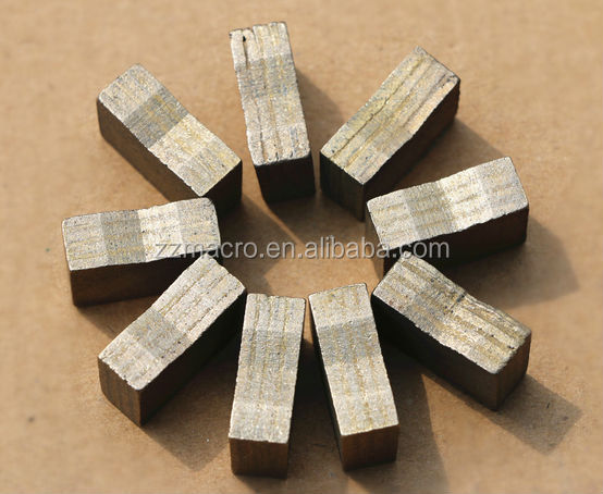 競争ptice70pcs/1000mmのダイヤモンドセグメントダイヤモンド鋸刃のための花崗岩ブロック問屋・仕入れ・卸・卸売り