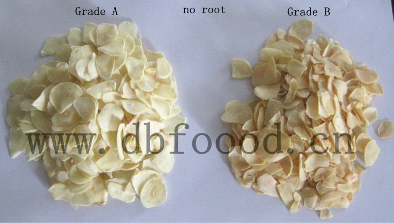 Dry garlic flakes from factory with 2014 new crop