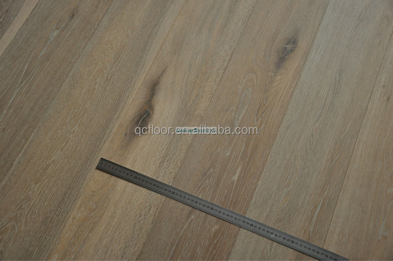 ワイヤーブラシをかけられるホワイトオーク材のフローリング中国の寄木張りの床問屋・仕入れ・卸・卸売り