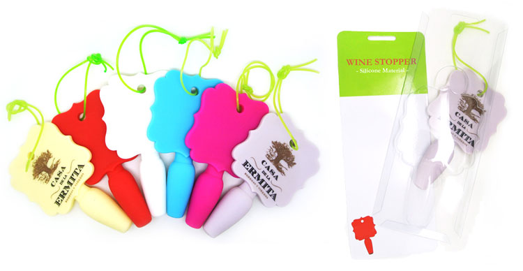 Personalized custom names wedding favors wine stopper