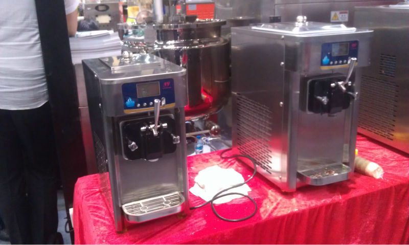 Mini soft ice cream machine, yogurt ice cream machine RB1116B CE.