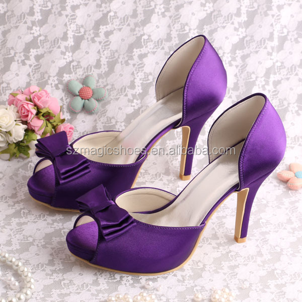 Women's purple dress shoes