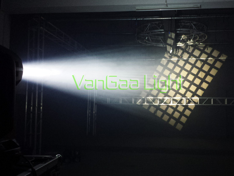 280W Moving Head Spot Beam Wash 3-in-1 Light (13)
