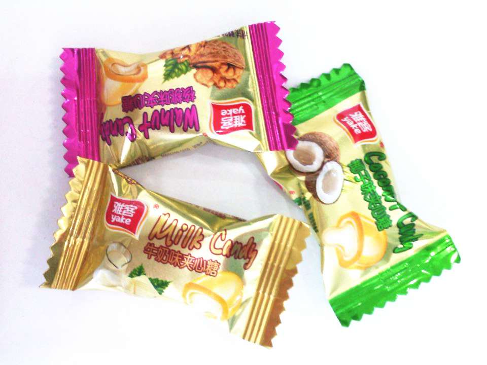 caramel filled hard coconut candy,China Yake price supplier 21food