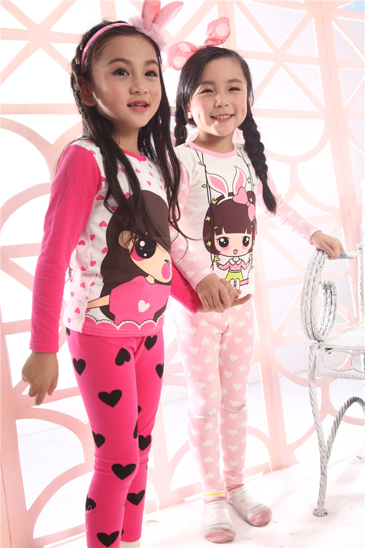 新しい設計熱い販売の2015カワイイ女の子パジャマトップロングトルコ製の子供のパジャマ仕入れ・メーカー・工場