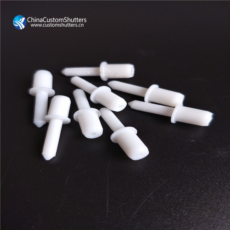 High Quality Long Duration Time Nylon Louver Pins For Plantation