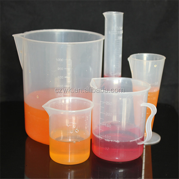 異なるサイズ使い捨てのプラスチック製の計量カップ中国で実験室用問屋・仕入れ・卸・卸売り
