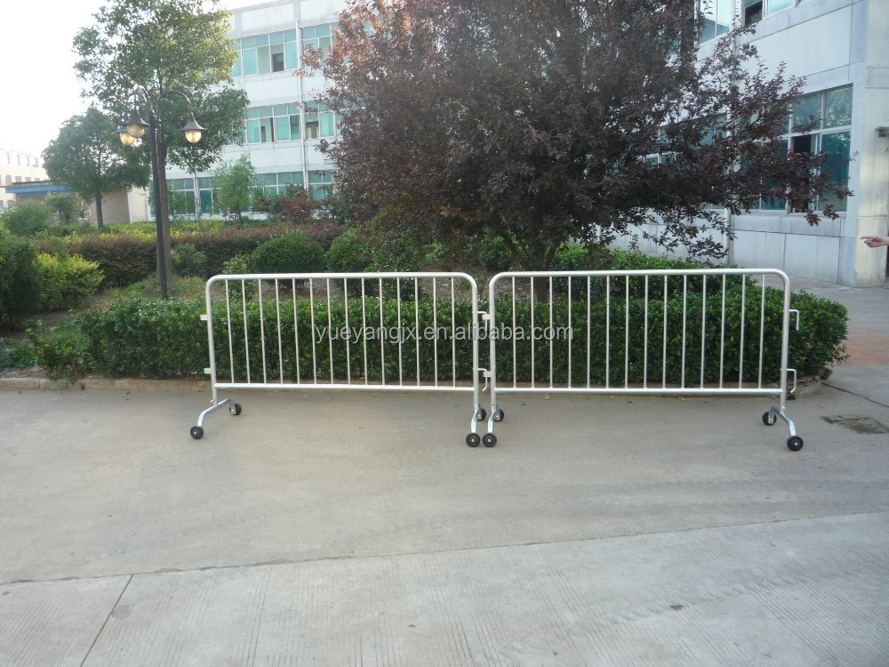 Road Safety Galvanized Steel Mobile Barrier With Wheels, View Galvanized Steel Barrier, Yueyang