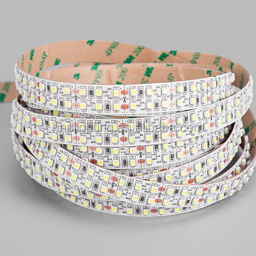 エピスター240のled/m3000kledストリップ、 エピスター3528240ウォーム白色ledストリップ、 エピスターsmdledストリップ暖かい白35283000k仕入れ・メーカー・工場