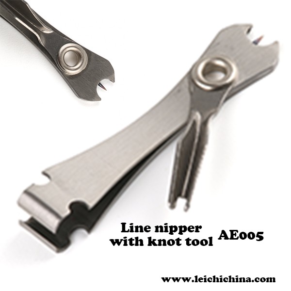 fly fishing line nipper with knot tool AE005.jpg