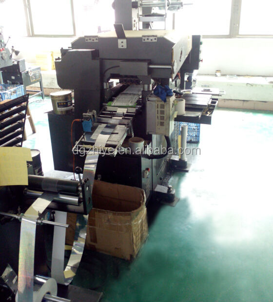 Automatic dispenser roll printing red wine labels