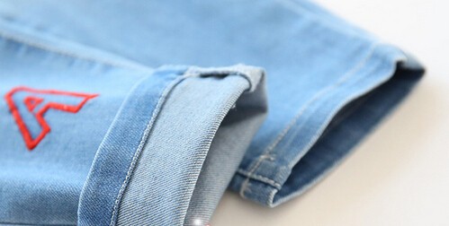 最高品質の子供の女の子の綿素材刺繍のジーンズパンツ仕入れ・メーカー・工場