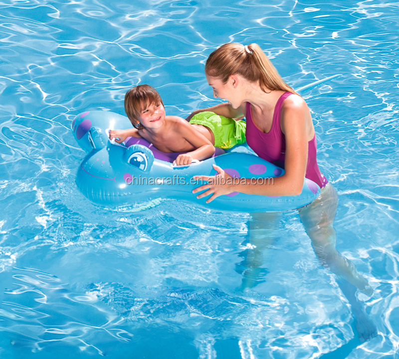 子供のおもちゃ熱い夏泳ぐ製品pvcをサメインフレータブルに乗る仕入れ・メーカー・工場