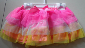 女の赤ちゃんの赤ちゃんの衣装3個skirt+dress+headband2015ドット赤ちゃんの衣類のセット仕入れ・メーカー・工場