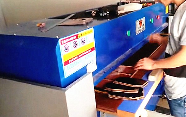 4-pollar shoemaking material cutting press machine