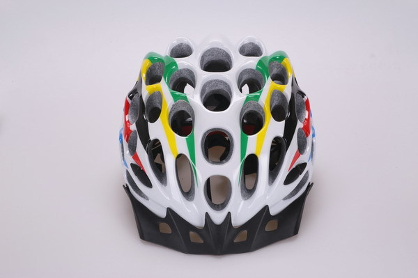 プロフェッショナル大人の自転車ヘルメット付きブラックeps仕入れ・メーカー・工場