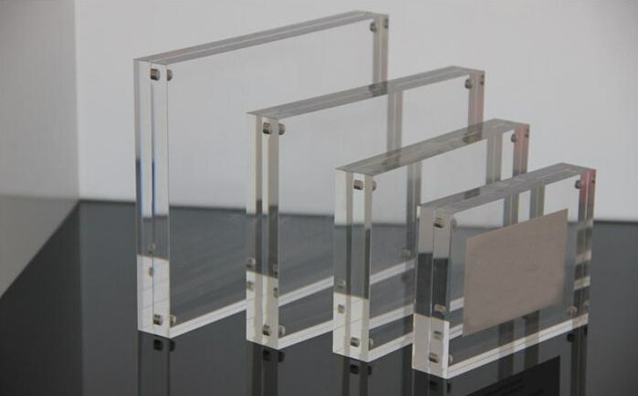 Top quality clear square large acrylic cube photo frame.jpg