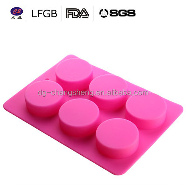 new design silicone ice tray/cup cake bakeware/chewing gum candy