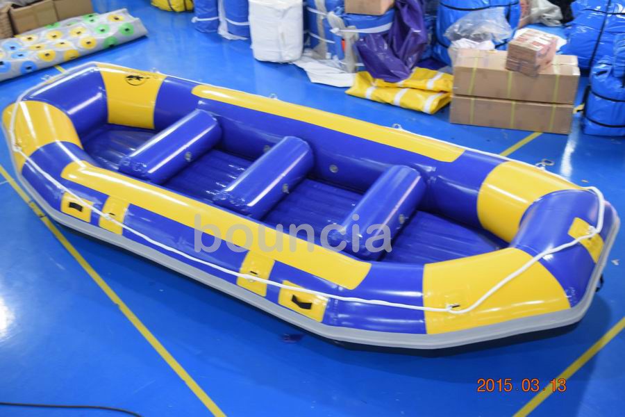 2.0mm Pvc Tarpaulin Fabric Bottom Inflatable Raft / White Water Rafts