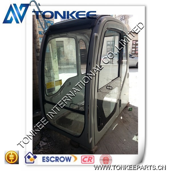 KOBELCO SK200-6 cabin.jpg