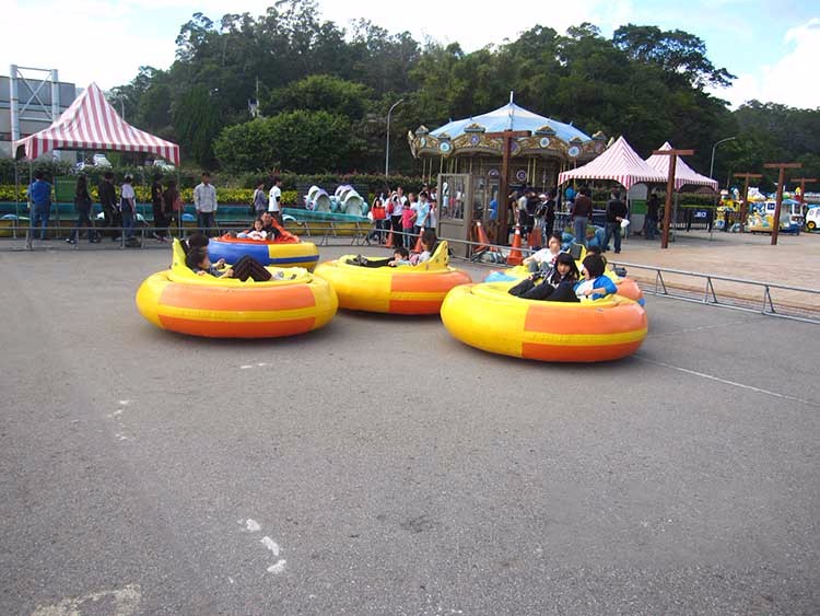 中国メーカークールアウトライン遊園地大人電気バンパー車、ufoバンパー車仕入れ・メーカー・工場