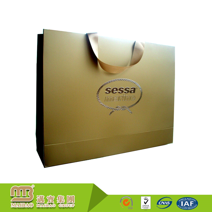 Fashionable Custom Print Luxury Matt Lamination Embossing/embossed Paper Bag With Logo Design