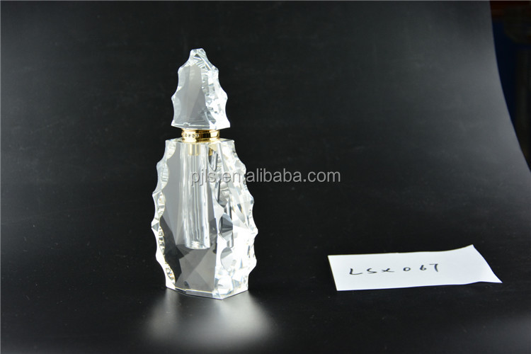 カスタマイズされた任意の形状空のクリスタルガラスの香水瓶仕入れ・メーカー・工場