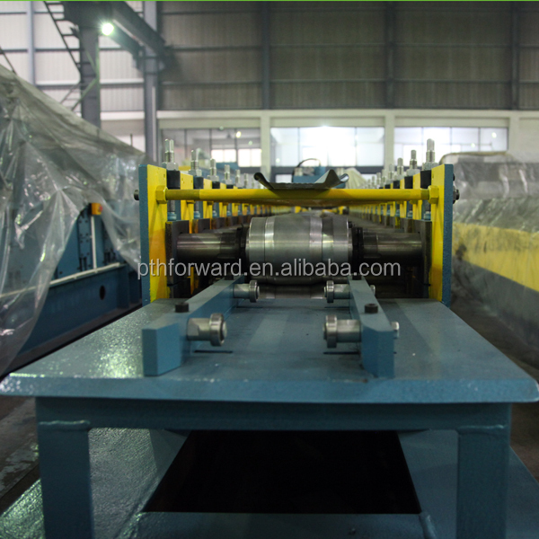 ロールシャッタードアのロール成形機/ローラーシャッタードア製造機仕入れ・メーカー・工場