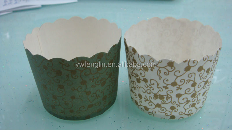cake cups in cake tools