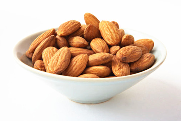Chinese almonds in shell /all kinds of almonds /bulk almonds