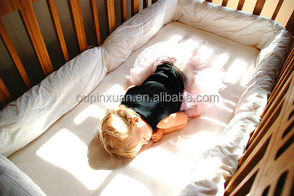 エコ- フレンドリーなドロップサイドの赤ちゃんのベビーベッド、 調節可能な子供のベッドに寝て問屋・仕入れ・卸・卸売り