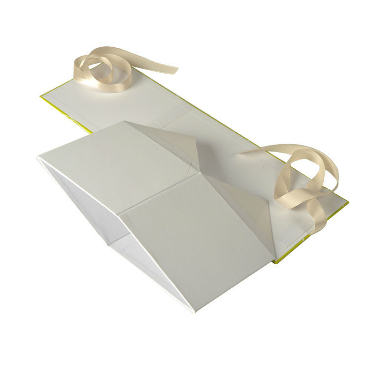 ユニークなプリントカスタムのギフトボックス卸、 本の形をした装飾的な小さな磁気フラット段ボール包装のギフト用の紙折りボックス問屋・仕入れ・卸・卸売り