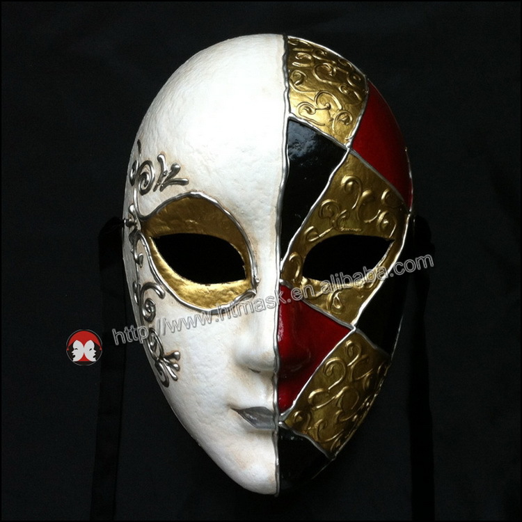 Les masques pour la personne contre les points noirs