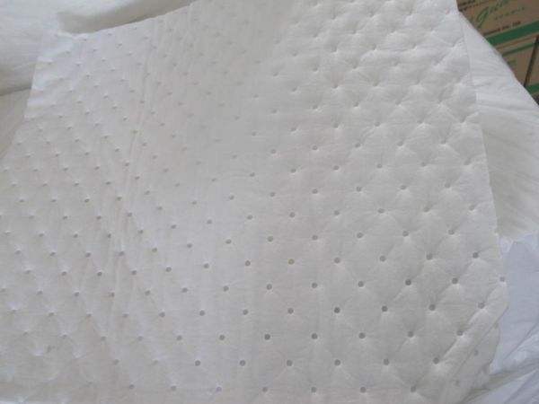 oil absorbent pad3