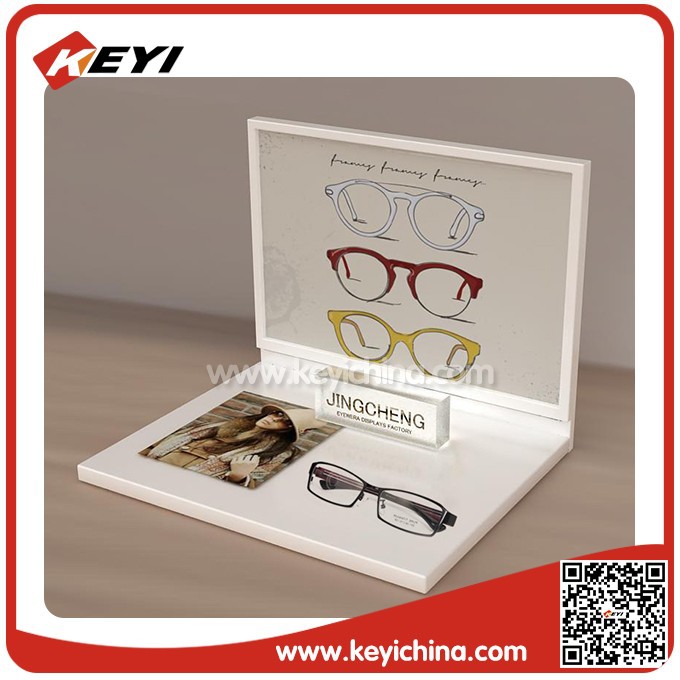 Rotary metal display stand for toys exhibitions from China supplier