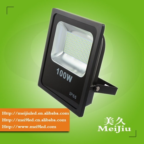 ホット100ワットsmd5730 100lm/w> 10000lm CRI70 ip65 ac85-265v bridgeluxの45milチップ暖かい白3000 k 100ワットled投光器仕入れ・メーカー・工場