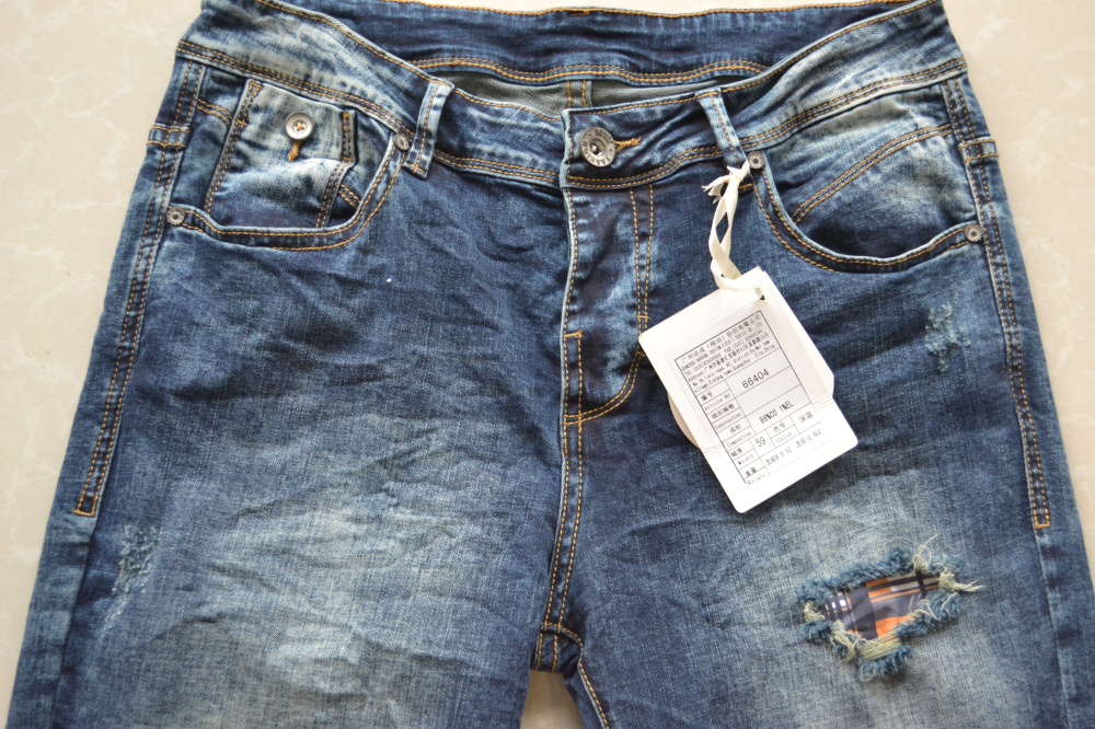 ストレートレッグデニムジーンズファッションwrankle穴アップリケの男性のジーンズ仕入れ・メーカー・工場