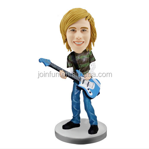 singer bobble head.jpg