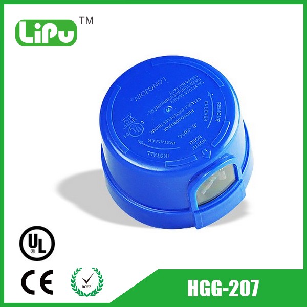 15 Pcs of Heavy duty twist lock light sensor with photocell