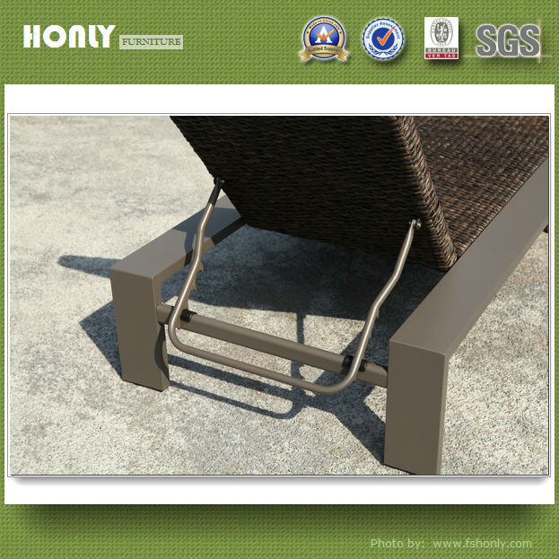 Garden KD beach chaise lounge chair aluminum beach lounge chair