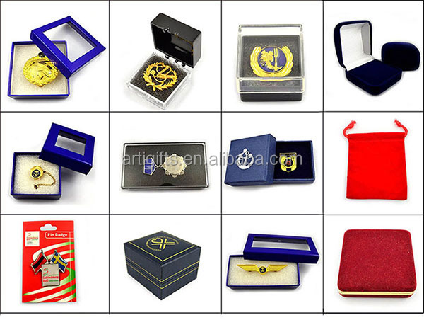 pin badge packing