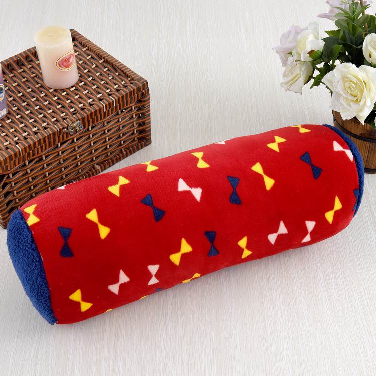 Flannel Fleece 100 Polyester Cylinder Shaped Digital Printing
