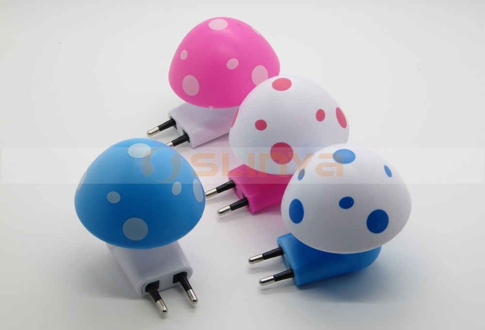 Plug the small night light 8036 160805 (4).JPG