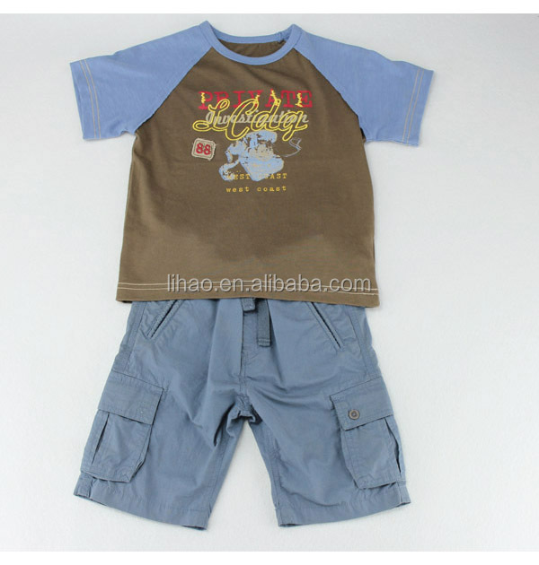 安い22014年個ファッションデザインの小さな男の子の服のセット問屋・仕入れ・卸・卸売り