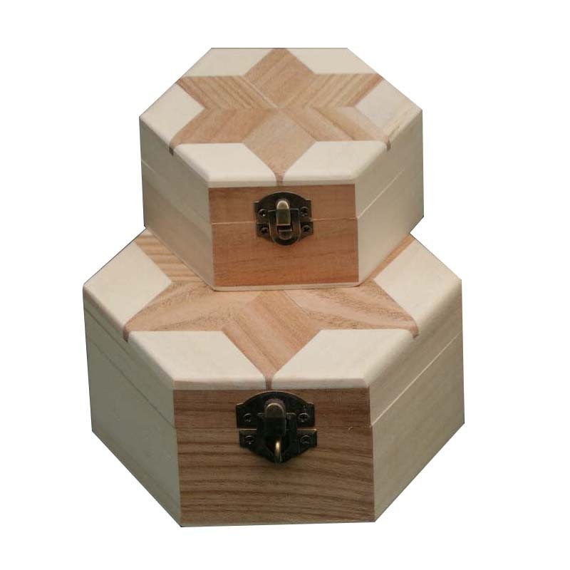 2017 Hot Sale Handmade Carbonized Wooden Gift Box With Hinged Lids